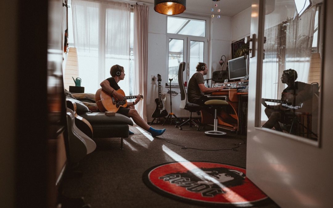 Gabriel im Tonstudio