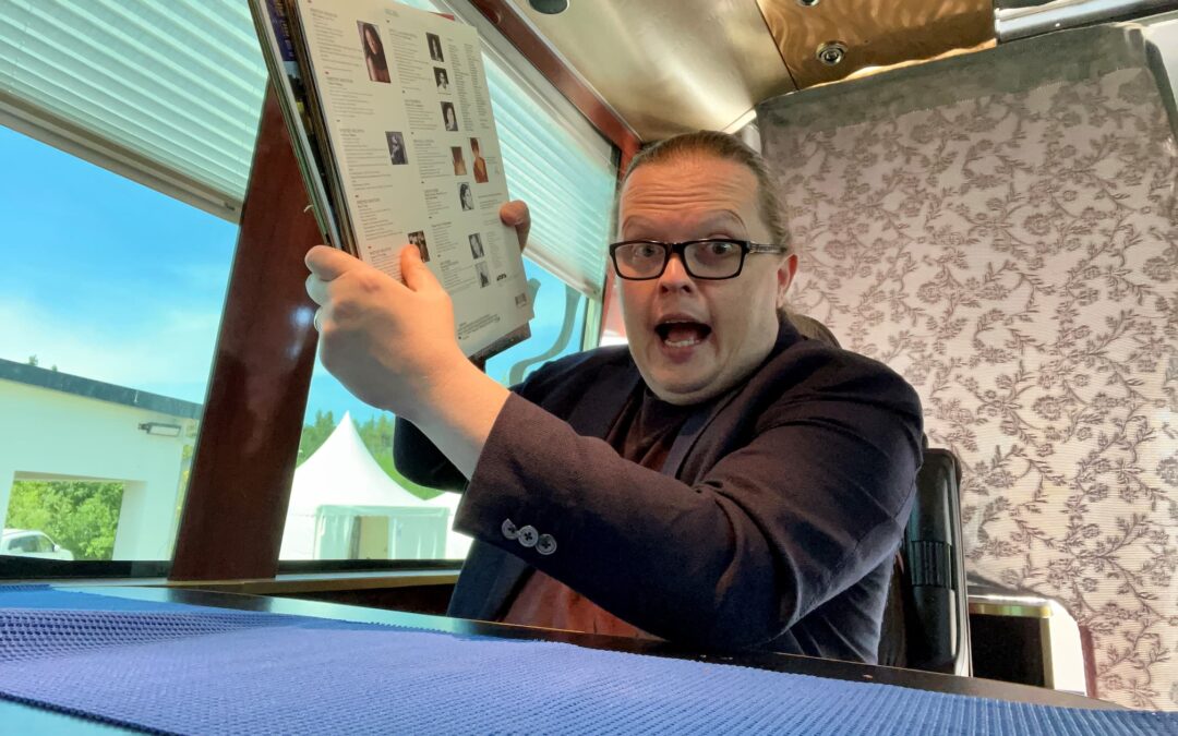 Angelo’s Vinyl Stories #99 –  Vinyl presents